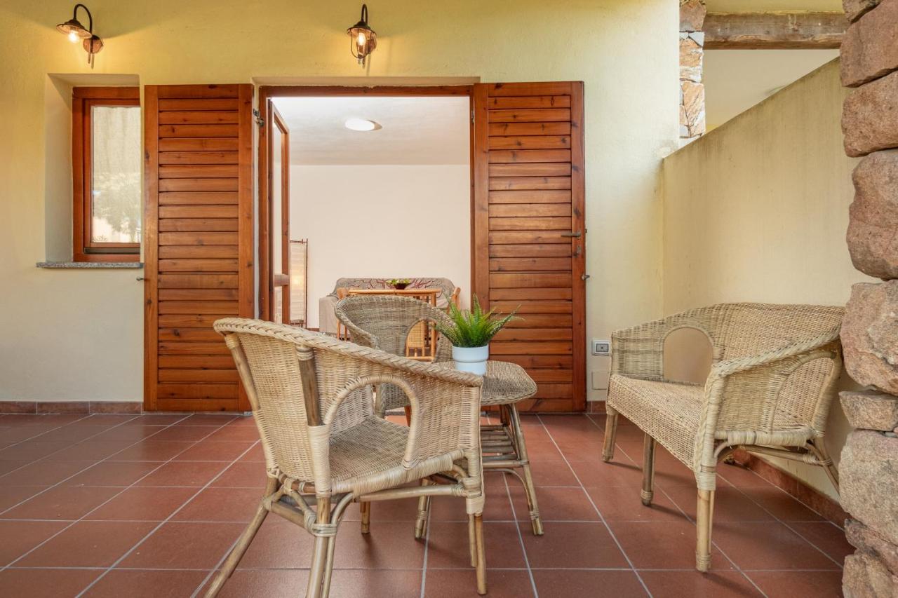 Holiday House Li Piri Сан Теодоро Екстериор снимка