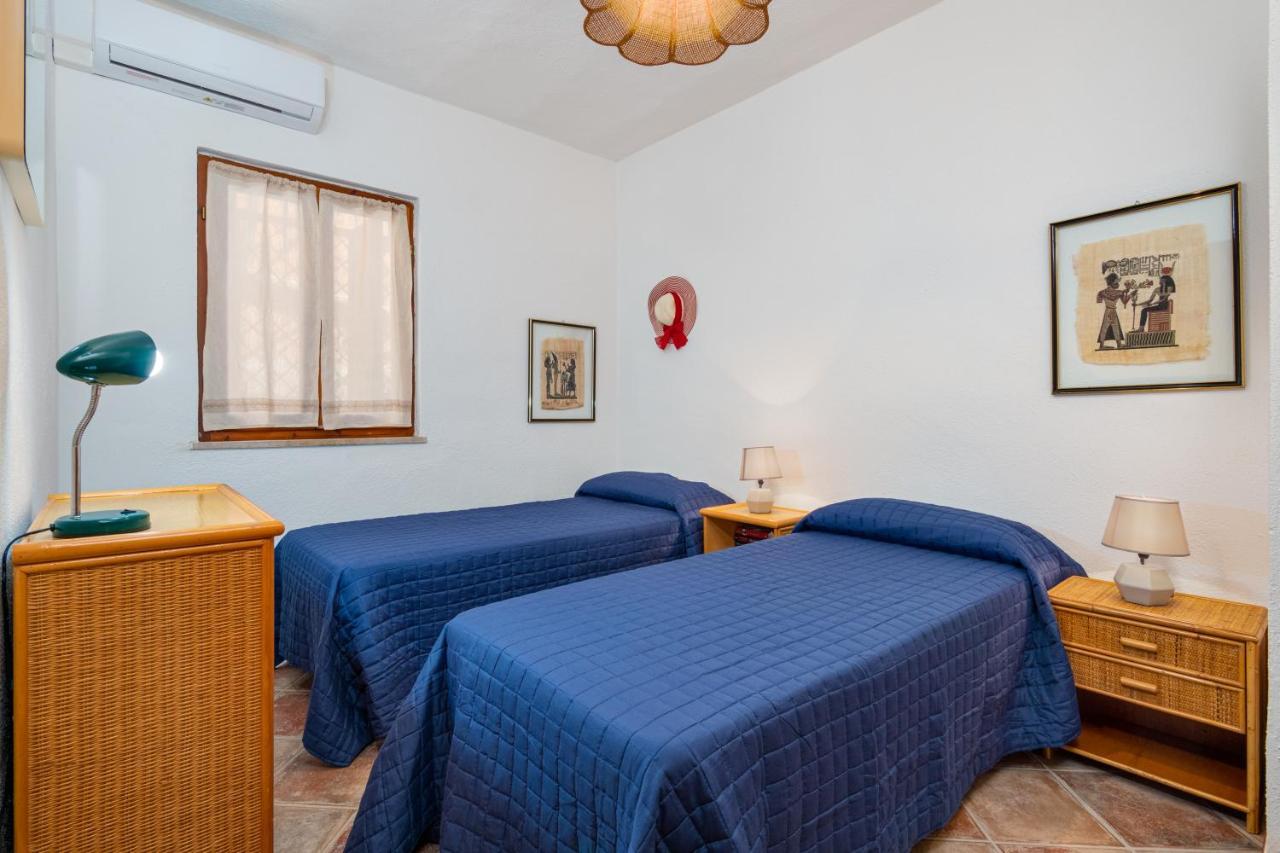 Holiday House Li Piri Сан Теодоро Екстериор снимка