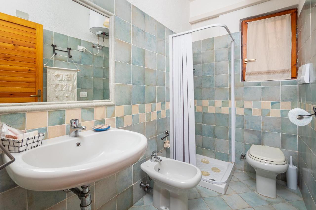 Holiday House Li Piri Сан Теодоро Екстериор снимка